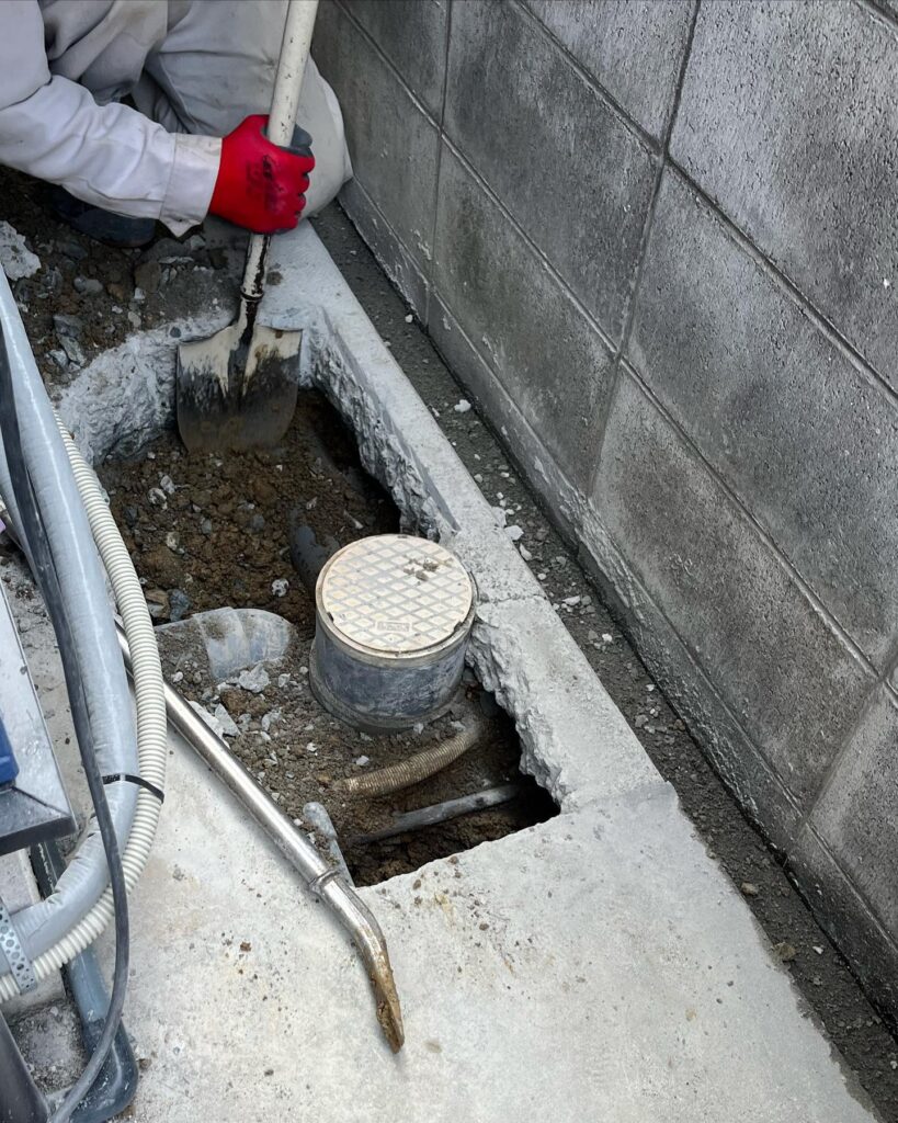 ダブルトラップ解消工事‍♂️在来浴室からシステムバスルームに替える際に気をつけておく配管工事です。