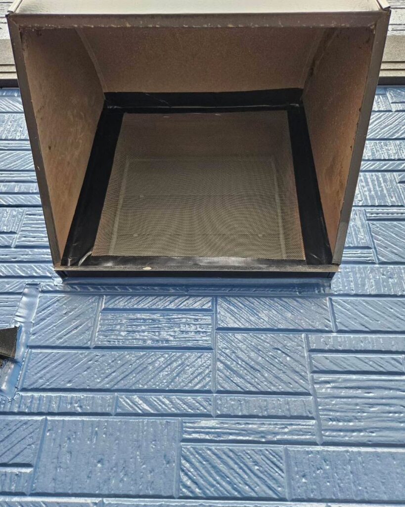 【ちょこっと工事】今年の異常な気候でカメムシ大量発生に悩まれてたお客様からのご依頼換気扇に防虫メッシュシートを貼らせていただきました！＊＊＊＊＊＊＊＊＊＊＊＊＊＊＊TOSMO（トスモ）では、姫路市近郊にお住まいのお客様にとって本当に必要なサービスの提供を心掛けています。